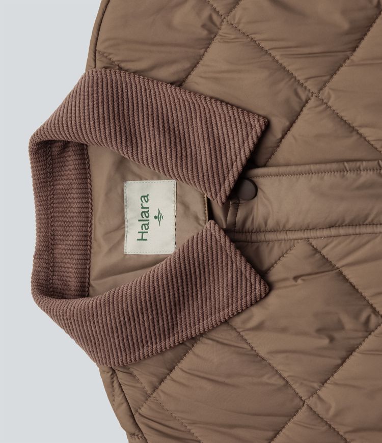 duurzame waterafstotende contrasterende corduroy jas met trekkoord en zakken geschikt voor een casual look.